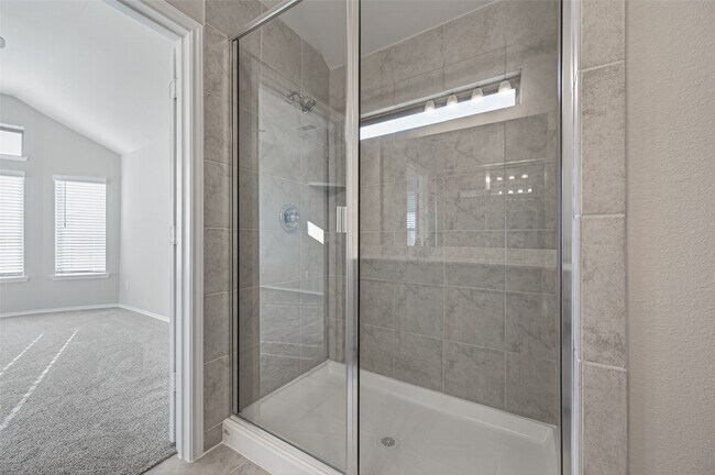 Building Photo - 1011 Shl Crk Trl