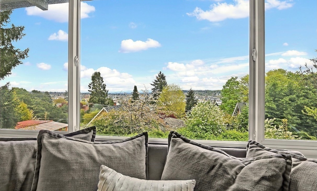 West-facing views out the large picture window - 4253 Palatine Ave N