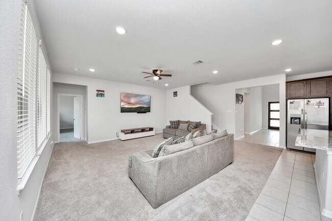 Building Photo - 10618 Amador Peak Dr