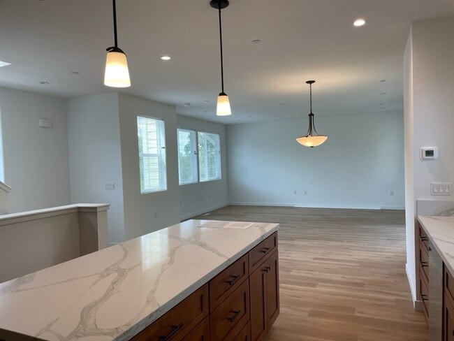 Building Photo - 2020 Elson Way