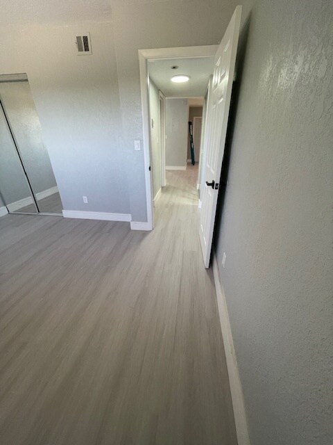 Building Photo - 6900 SW 39th St