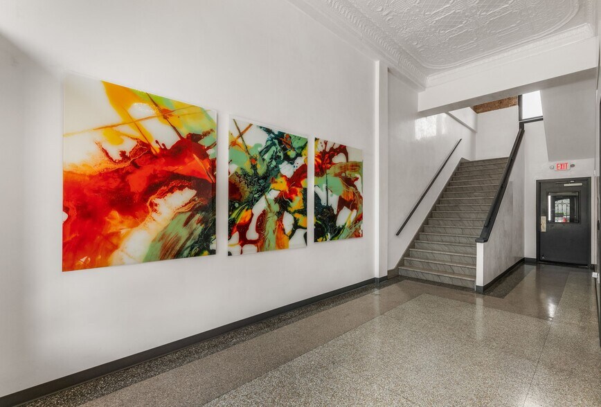 Building Photo - 901 9th St