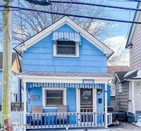 Building Photo - 127 Lawrence Ave