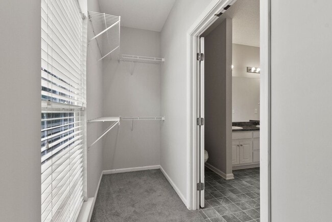 Building Photo - Nice 3 Bed 2 Bath Home! Available Now!