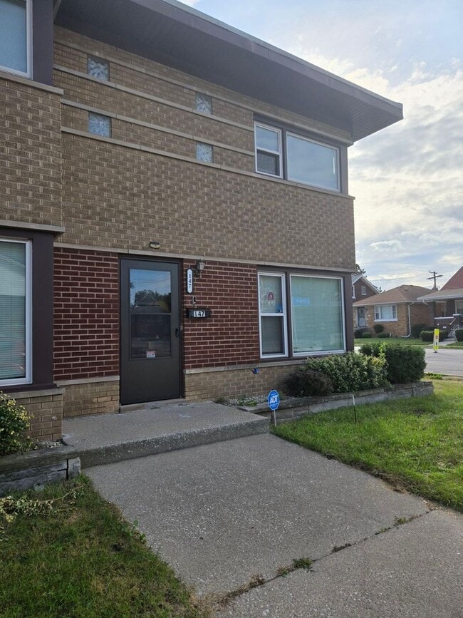 Building Photo - 143-147 157th St, Calumet City, IL 60409