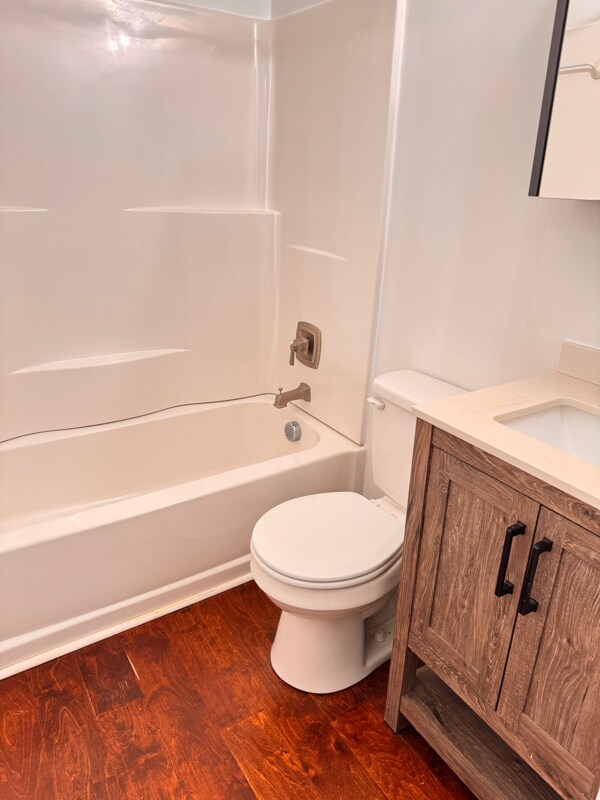 Building Photo - 4452 Elderwood Dr
