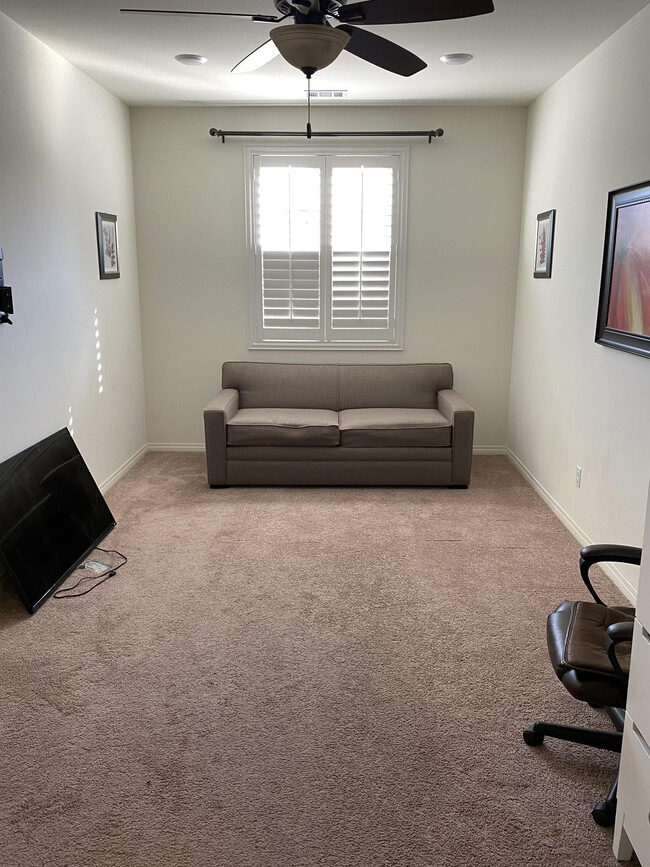 Building Photo - 29537 Glenneyre Way