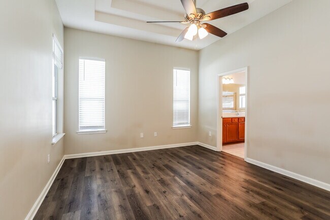 Building Photo - 3914 Leatherwood Dr