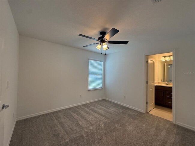 Building Photo - 3595 Ivy Spgs Ln