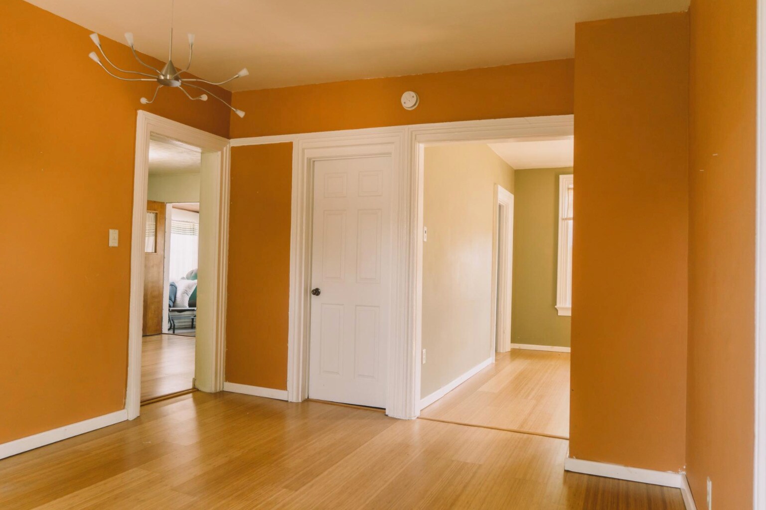 Building Photo - 379 E Wabasha St