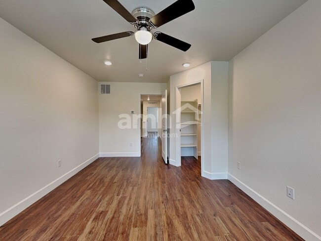 Building Photo - 15091 West 82nd Place