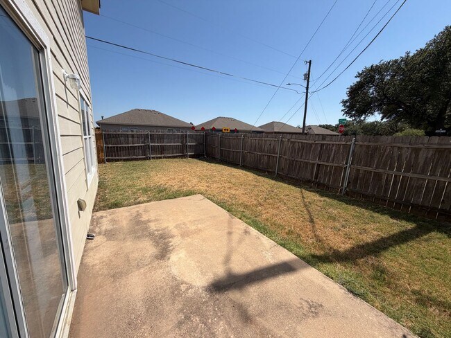 Building Photo - 2543 Pascal Ct