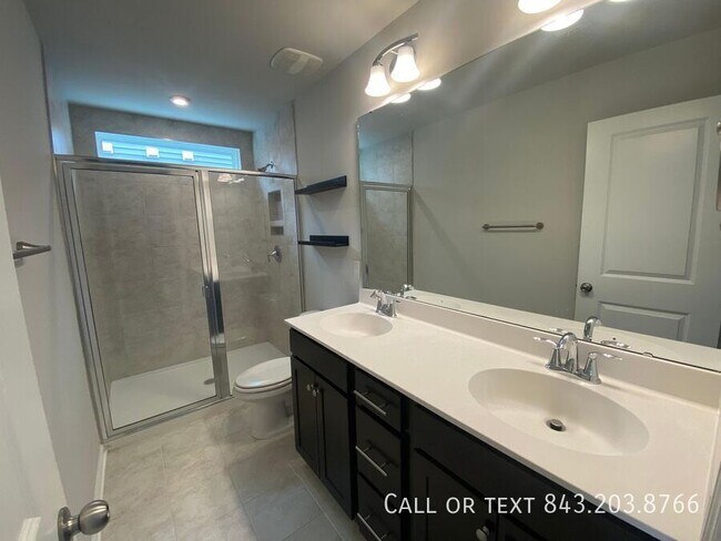 Building Photo - 419 Brookgreen Dr