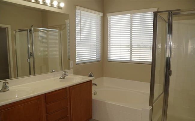Building Photo - 5156 Silent Valley Ct