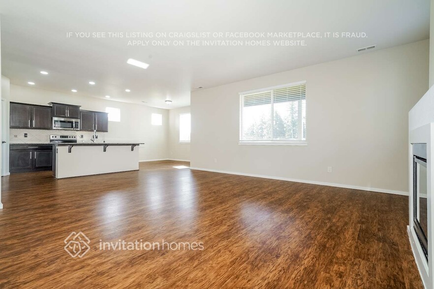 Building Photo - 2204 166th St Ct E