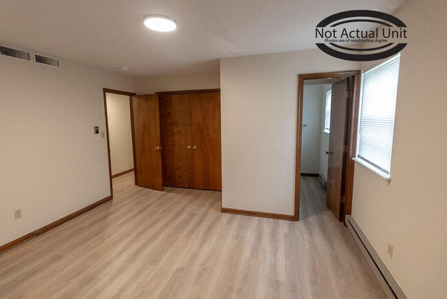 Building Photo - 3314 Belle Meade Dr