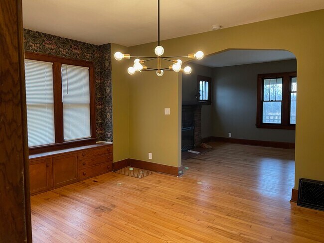 Building Photo - Four Bedroom Farmhouse on Three Acres