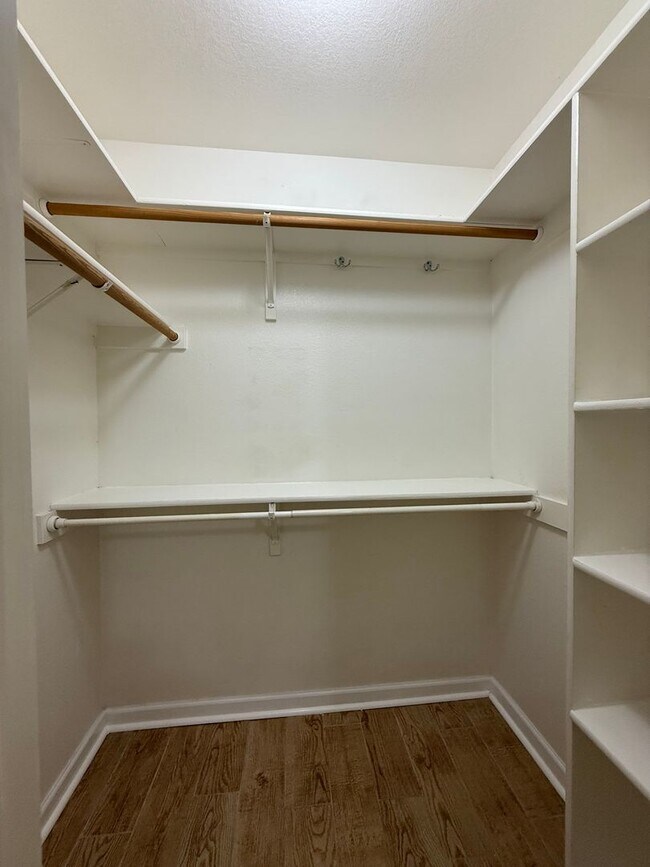 Building Photo - Beautiful home for Lease in Cedar Park, ba...