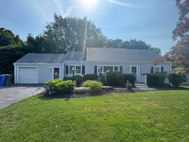 Primary Photo - 54 Randall Dr