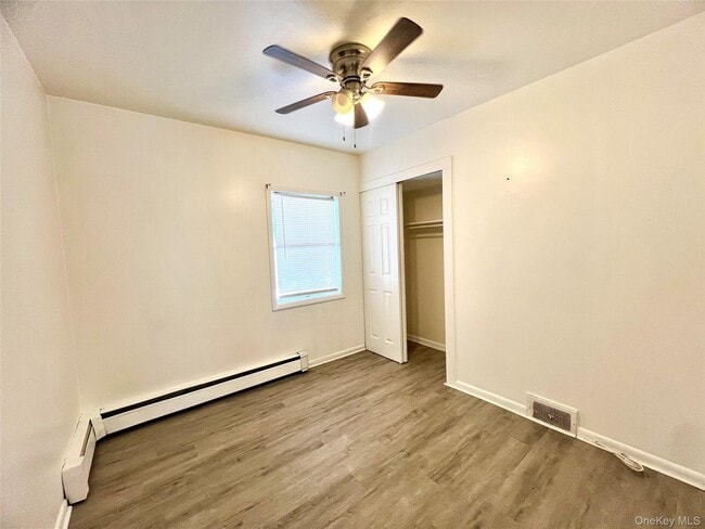 Building Photo - 25 Beacon St