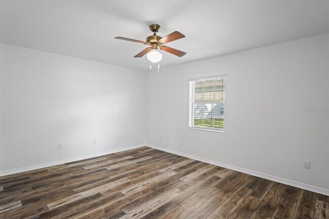 Building Photo - 6634 Hickorywood Ln