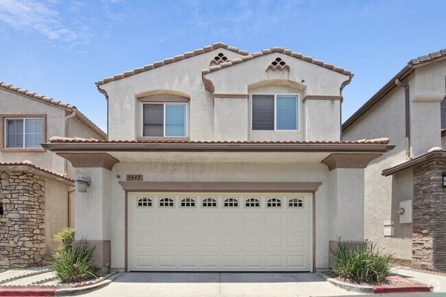 Building Photo - 9449 Hendrix Ln