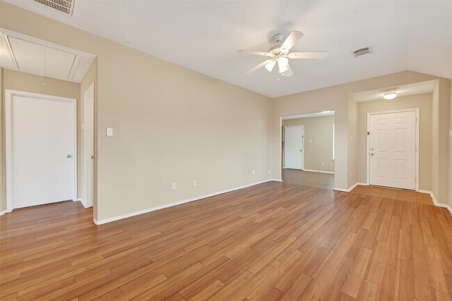 Building Photo - 17026 Cypresswood Glen Tr