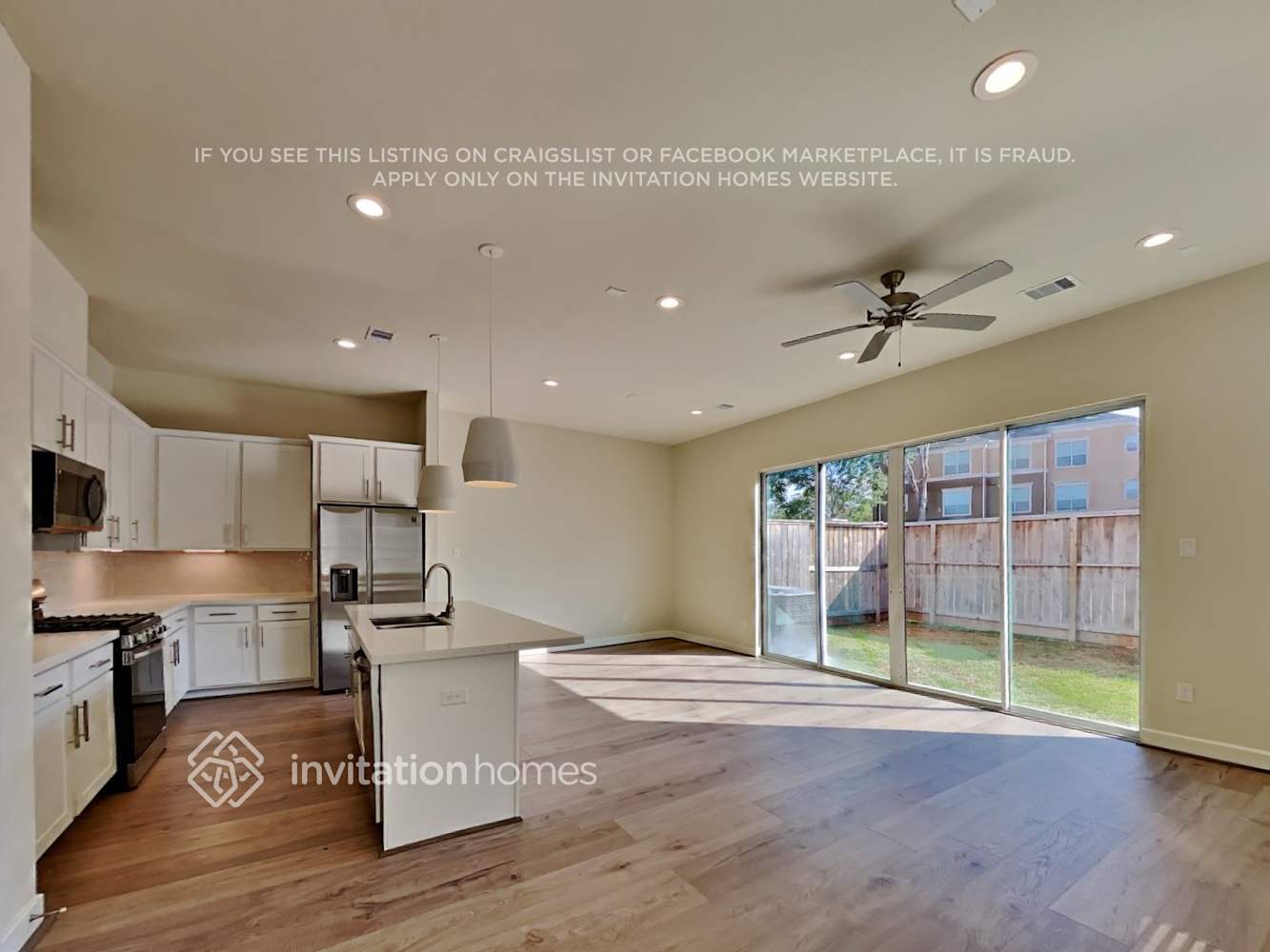 Building Photo - 10446 Executive Lake Dr