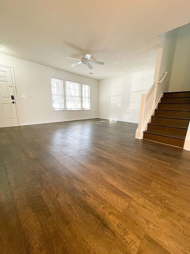Building Photo - Single Family Home