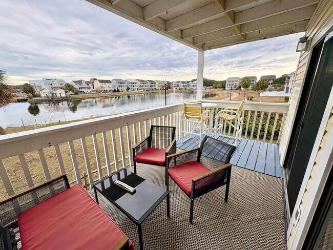 Primary Photo - 2Bed/2bath Home In Carolina Beach