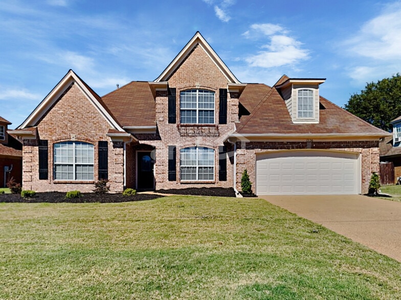 Primary Photo - 13136 Braybourne Pkwy