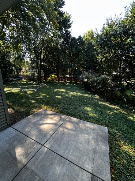 Building Photo - 3717 Sunbrook Rd