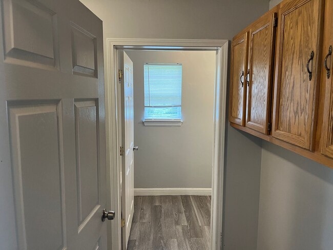 Building Photo - Cozy 3 Bedroom in Elizabethtown