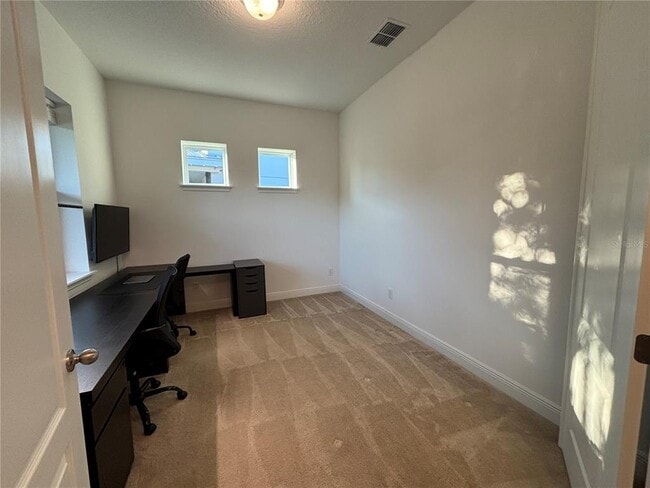 Building Photo - 6969 Arnoldson St