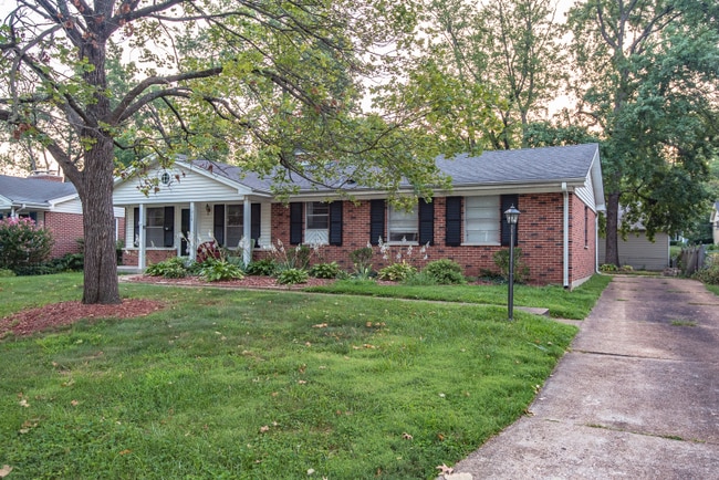Building Photo - 1014 Romine Dr