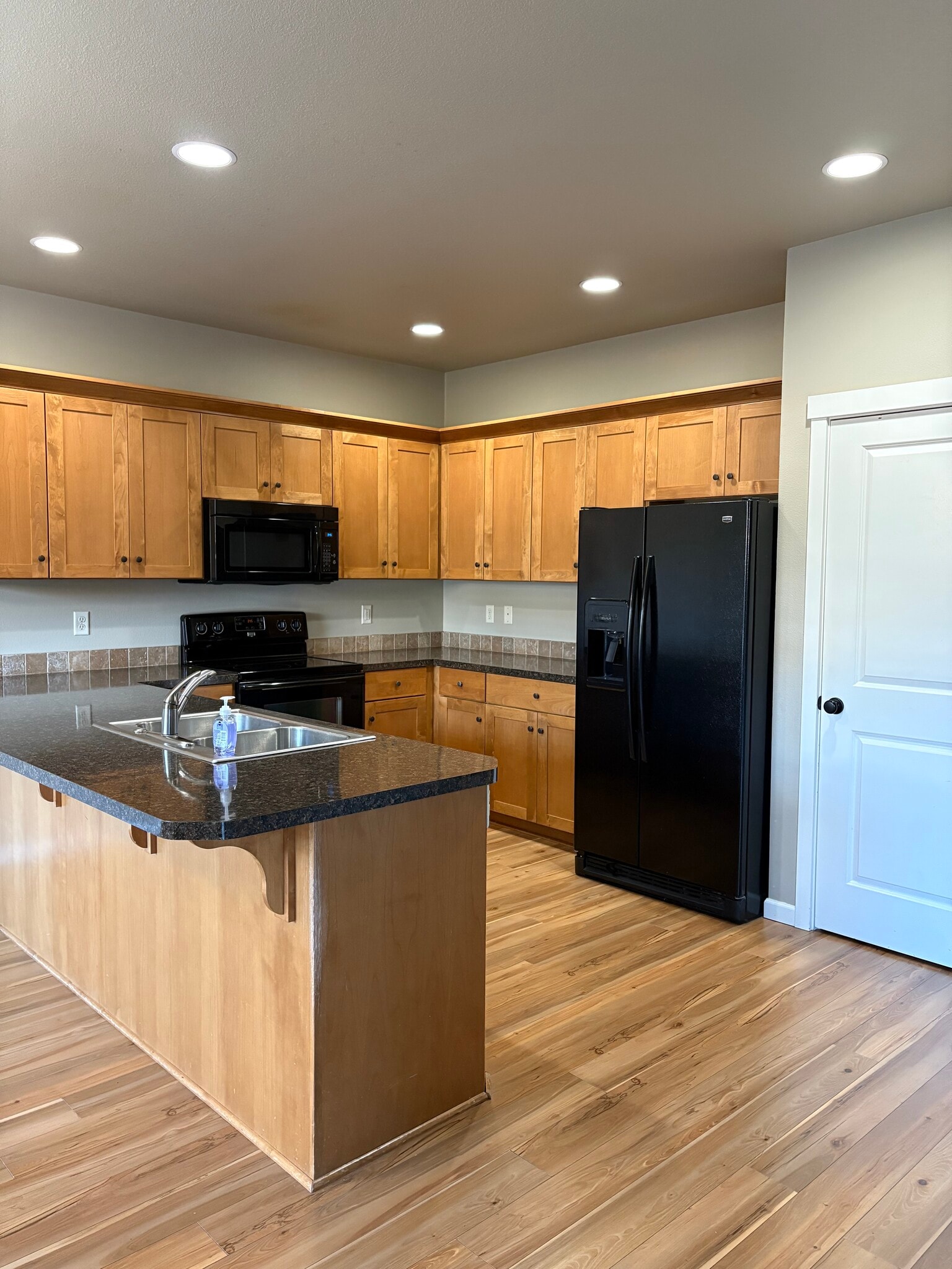 Kitchen - 1926 NW Kale Way