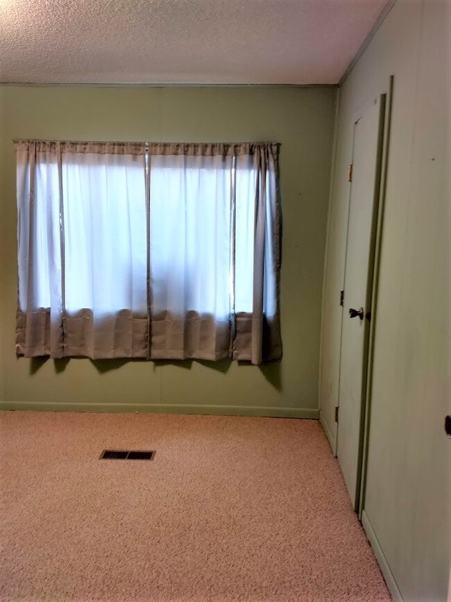 Building Photo - 86 Wilshire Heights Dr