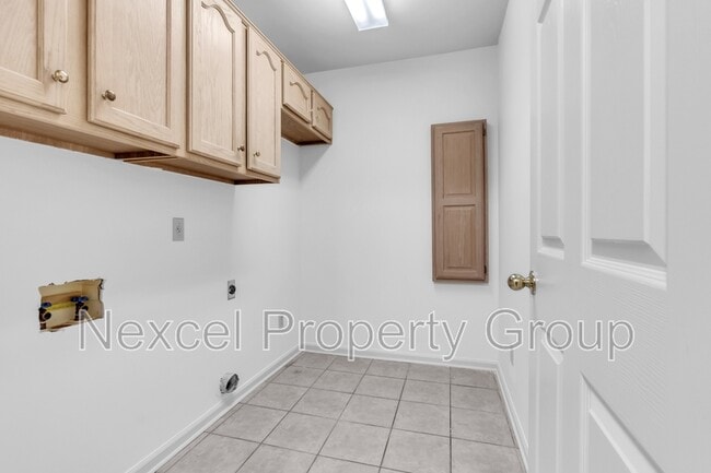 Building Photo - 580 Josephine St