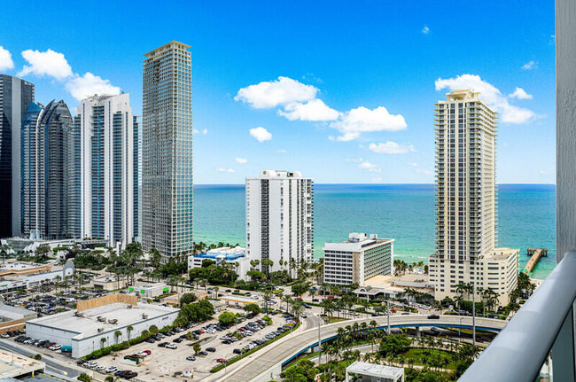 Building Photo - 300 Sunny Isles Blvd