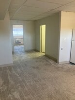 Building Photo - 2422 State Rd