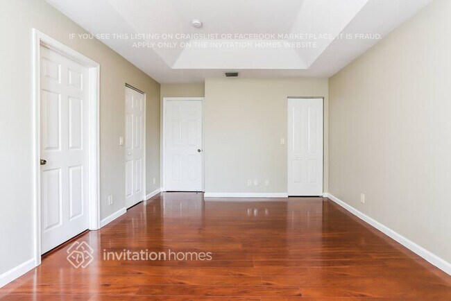 Building Photo - 10642 NW 1st Ct