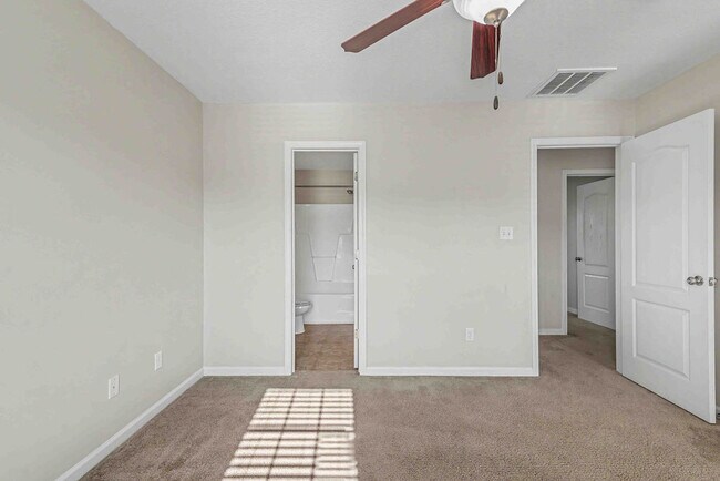 Building Photo - 177 Glen Cannon Drive