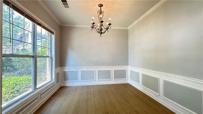 Building Photo - 2468 Worrall Hill Way