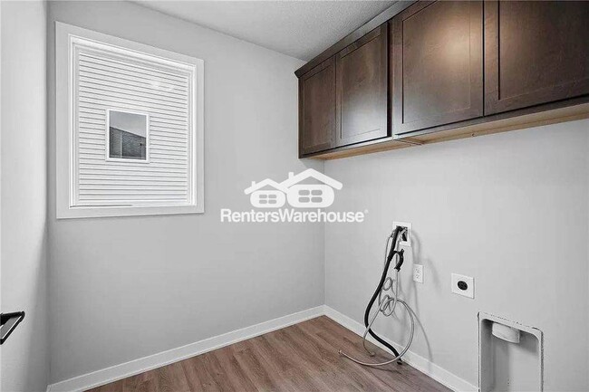 Building Photo - 36 Keeneland Ct.