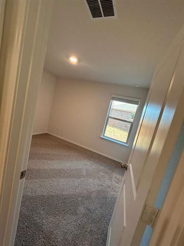 Building Photo - 521 Regiment Rd