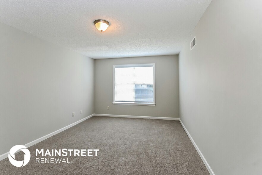 Building Photo - 405 Lymon Cove