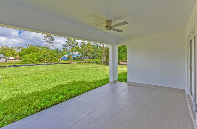 Building Photo - 13177 47th Ct N