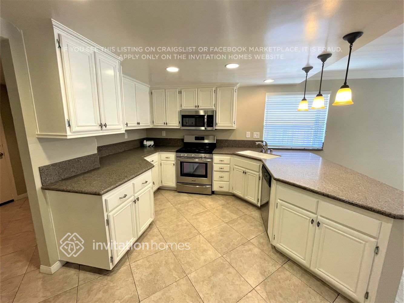 Building Photo - 39907 Wild Canary Ln