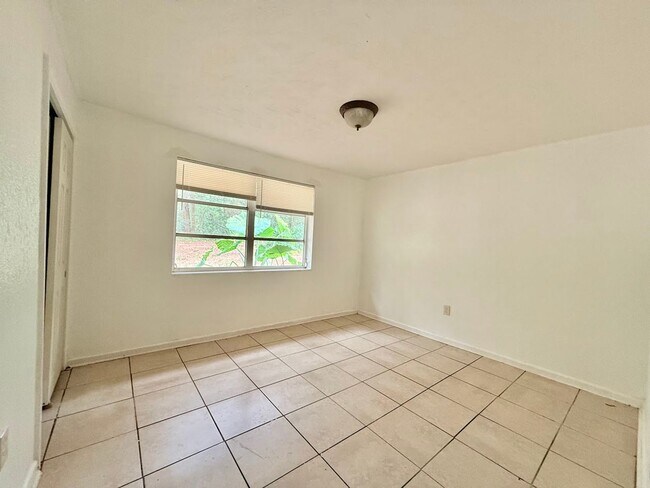 Building Photo - Enjoy the peace and quiet in this secluded home located on private lake!!!