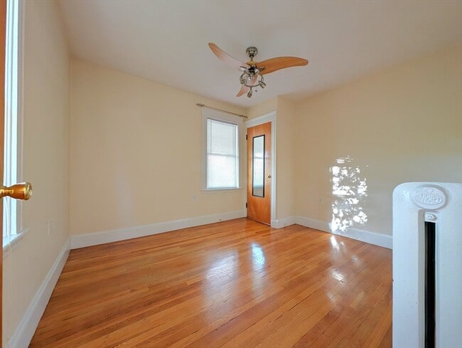 Building Photo - 67 1st St
